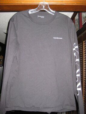 Calvin Klein Large Black Long Sleeve Shirt